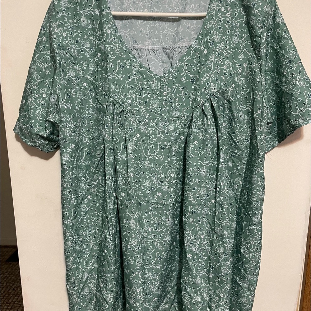 Woman’s Blouse